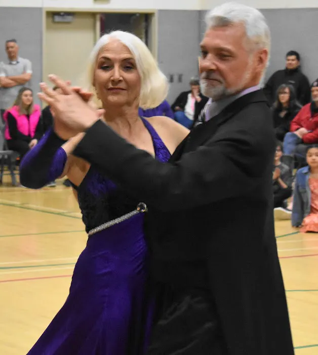 Impressions Dance Club Picture 2