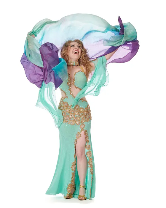 Kate Soleil Belly Dance Picture 9