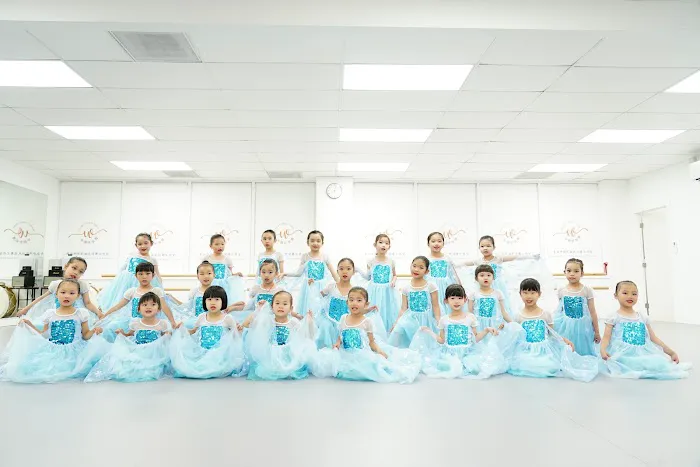 Winnie Dance Academy Picture 6