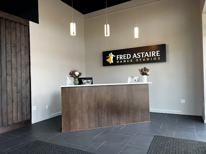 Fred Astaire Dance Studios Picture 7