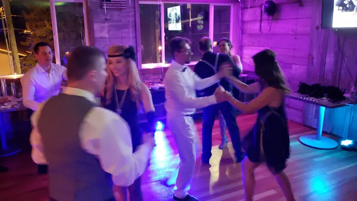 Dance lessons with Daniel Martinez Picture 5