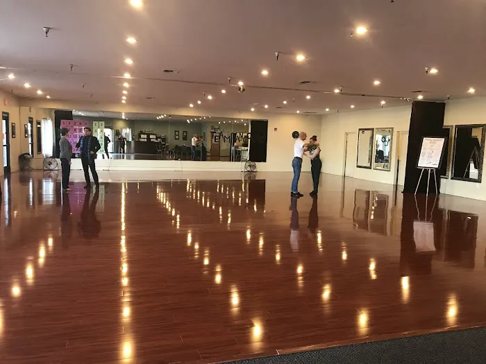 Arthur Murray Dance Studio Vancouver WA Picture 4
