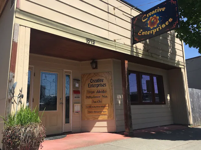 Creative Enterprises - Dance, Exercise, and Pottery Studio Picture 3
