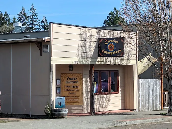 Creative Enterprises - Dance, Exercise, and Pottery Studio Picture 8