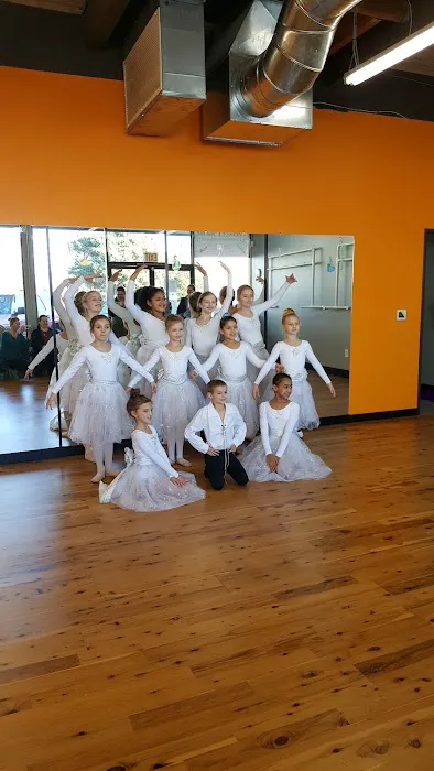 Deborah Messinger School of Dance Picture 10