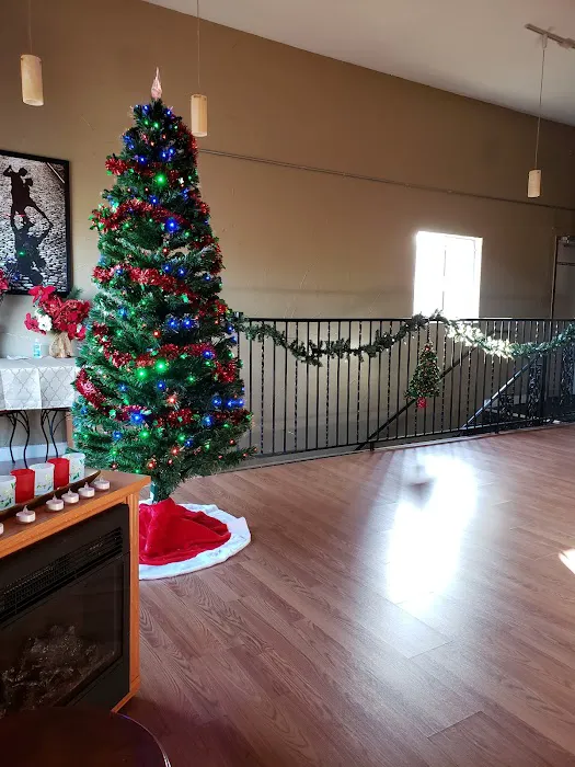 Donna's Dance Studio Picture 4