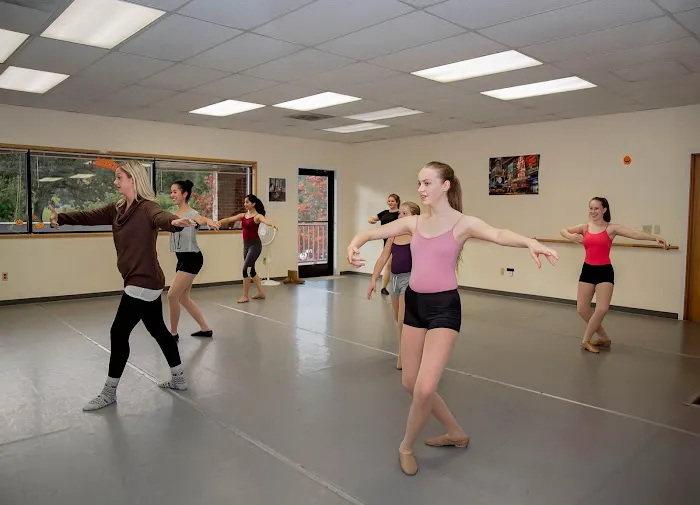Starr Studios Salem School of Dance Picture 8