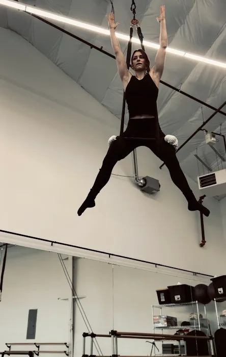Salem Aerial Dance Company Picture 2
