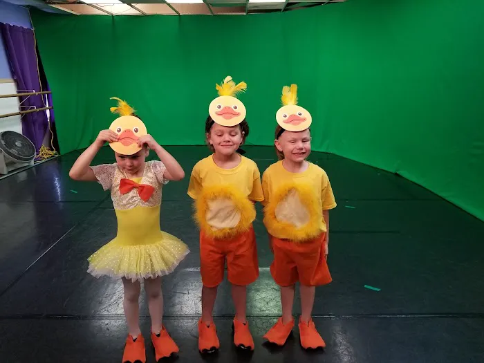 Dance Studio Picture 6