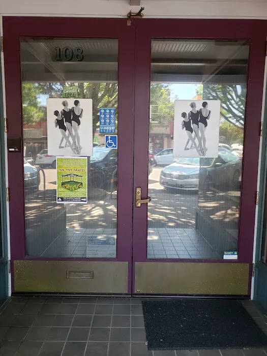 Corvallis Academy of Ballet Picture 4