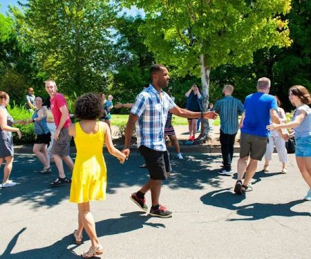 Rumbanana Salsa Group