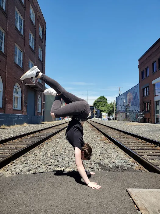 All That Dance Co Picture 4
