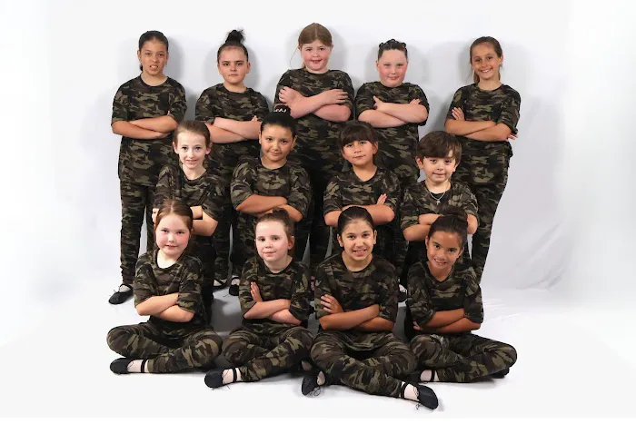 Dynamic Dance Picture 1