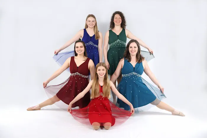 Dynamic Dance Picture 5
