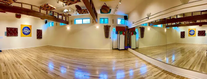 Denfinity Dance Studio Picture 1