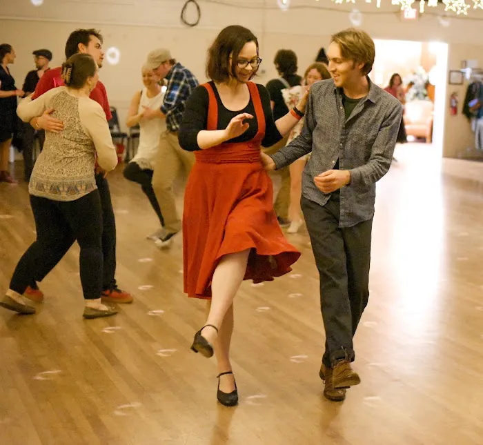 Track Town Swing Picture 4