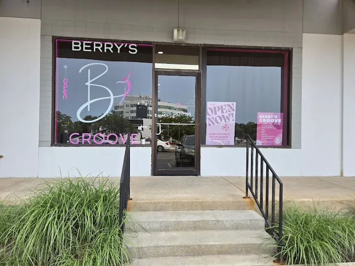 Berry's Groove Dance Studio Picture 8