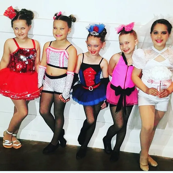 Studio 3-V Dance Center Picture 3