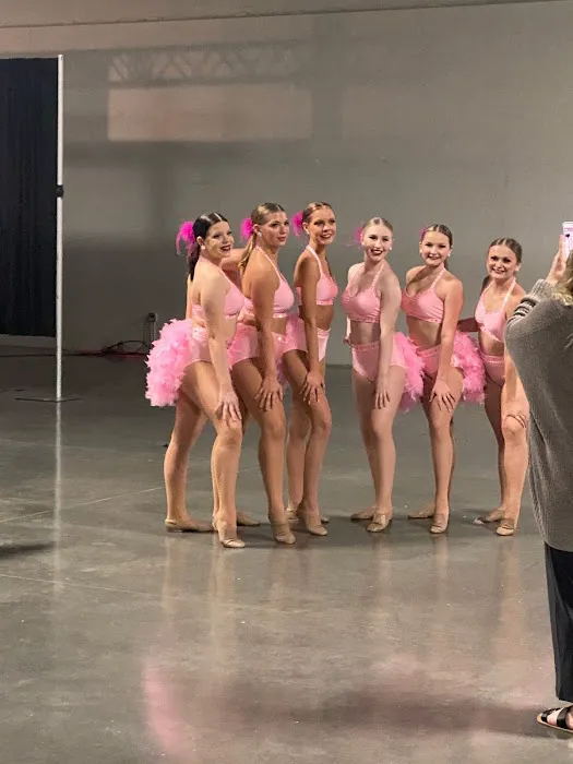 J31 Dance Center Picture 3