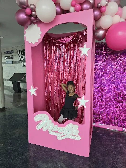 Mindy's Dance Center Picture 3