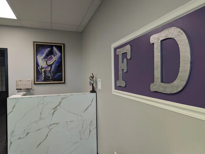 Foster Dance Center Picture 3