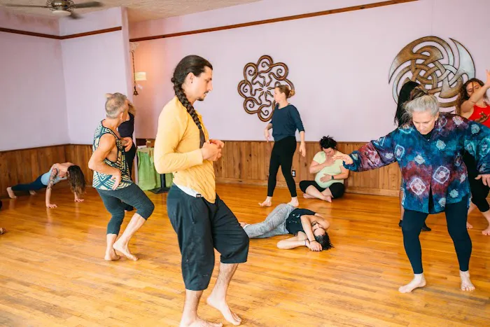 Be Moved Studio Picture 3