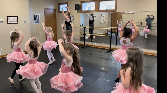 Washington Dance Studio Picture 1