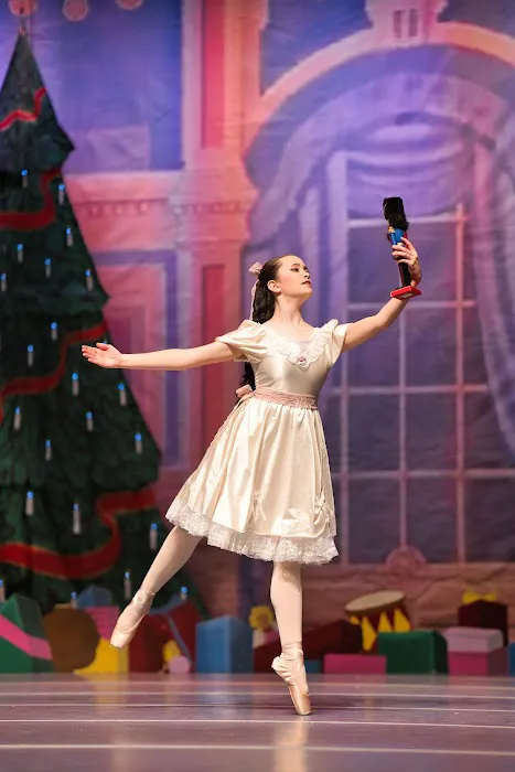 Luzicka Ballet Picture 8