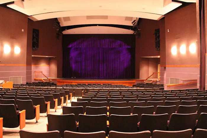 The J KC - Jewish Community Center Picture 6