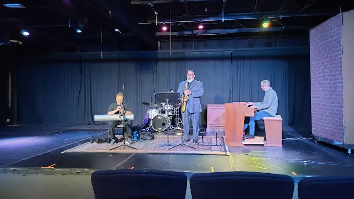 Greenleaf Performing Arts Academy - Bonner Springs Picture 2