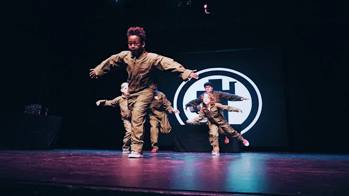 Street Styles Academy Picture 6