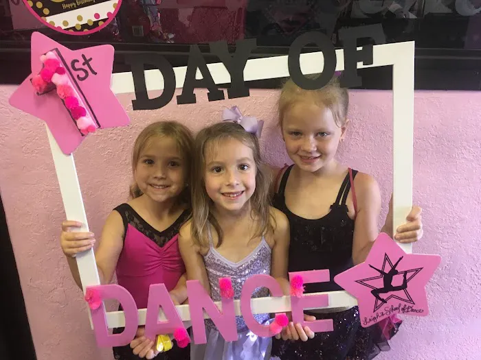 Leigh's School of Dance Picture 6