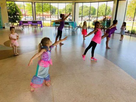 Tippi Toes Dance Tulsa Picture 1