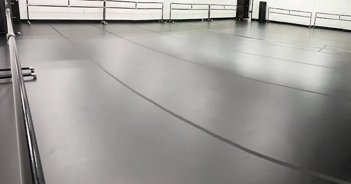 TURNING POINTE Dance of Tulsa Picture 7