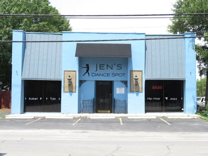 Jen's Dance Spot Picture 3