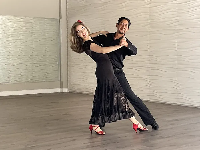 Dance Life Studio Picture 3