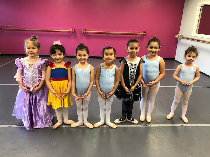 Greater San Antonio Academy of Ballet Picture 10