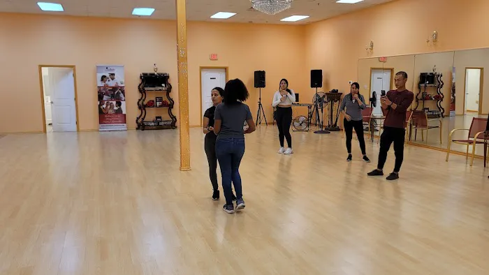 La Rumba Dance Studio Picture 3