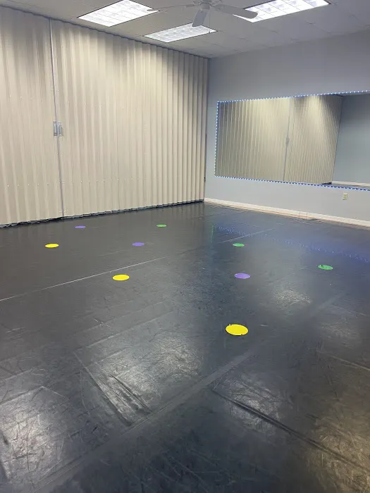 First Class Dance Center Picture 4