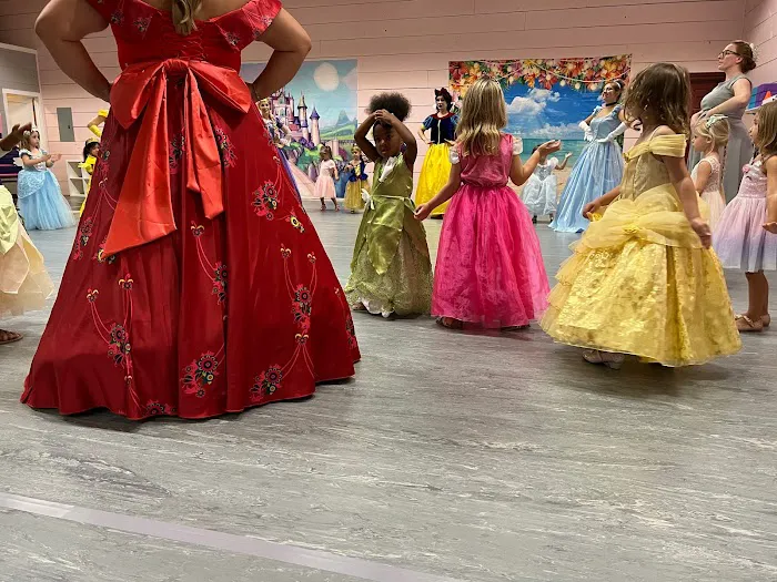 Kids Dance Center Picture 6
