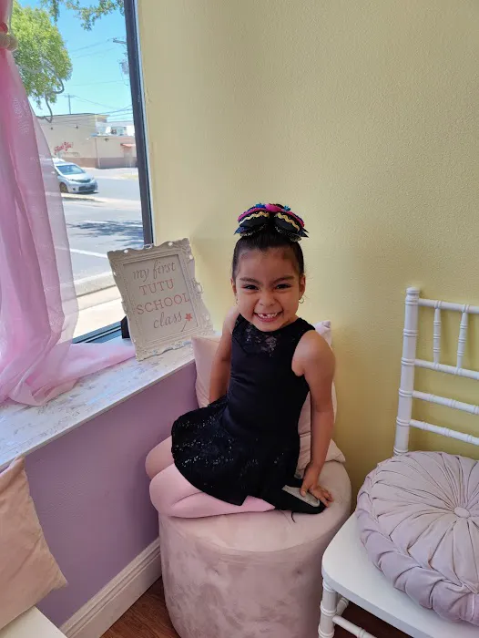 Tutu School South Austin Picture 4