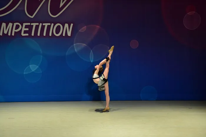 Twisted Motion Picture 5