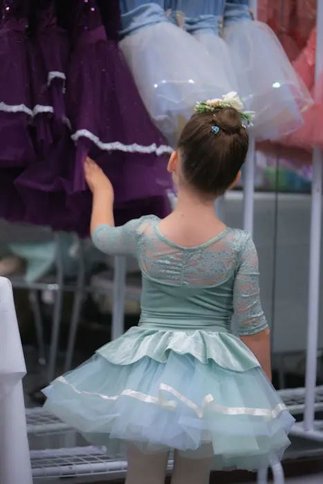 Redeeming Dance Picture 5
