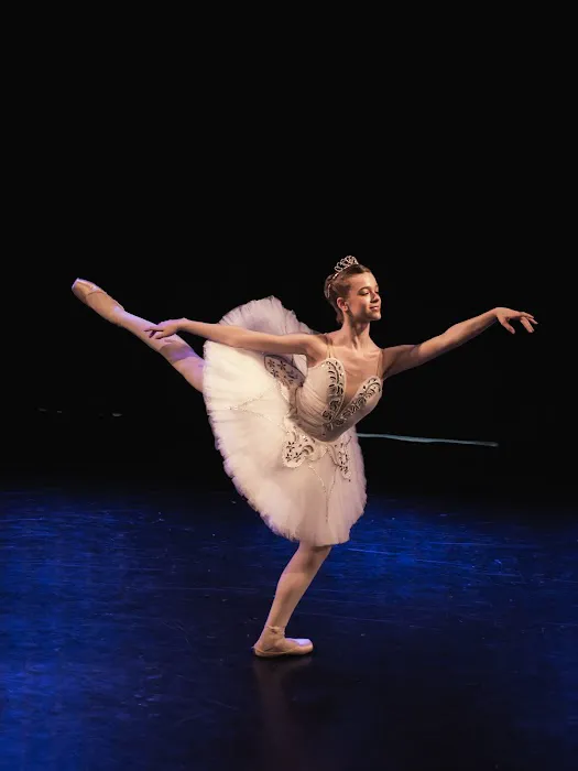 Redeeming Dance Picture 4