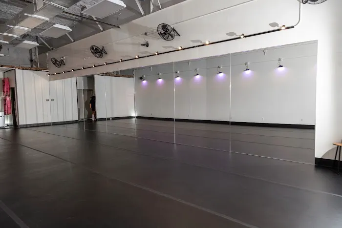 Interlaced Studios Picture 7