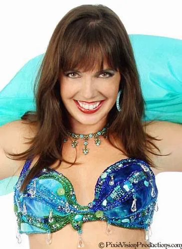 Stacey Lizette Belly Dance Picture 2