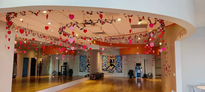 Fred Astaire Dance Studio Picture 2