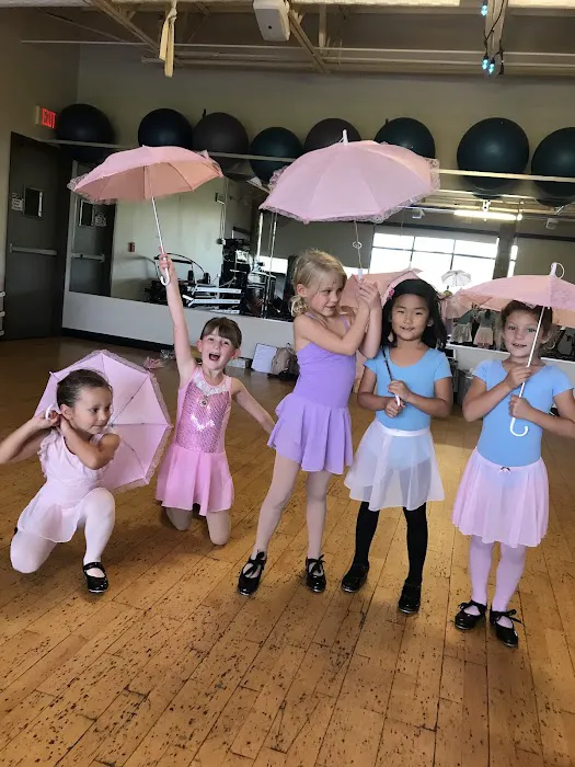 Tap N Toe School of Dance Picture 2