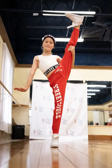 Lago Vista Dance LLC Picture 4