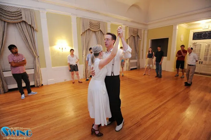Austin Swing Syndicate Picture 8